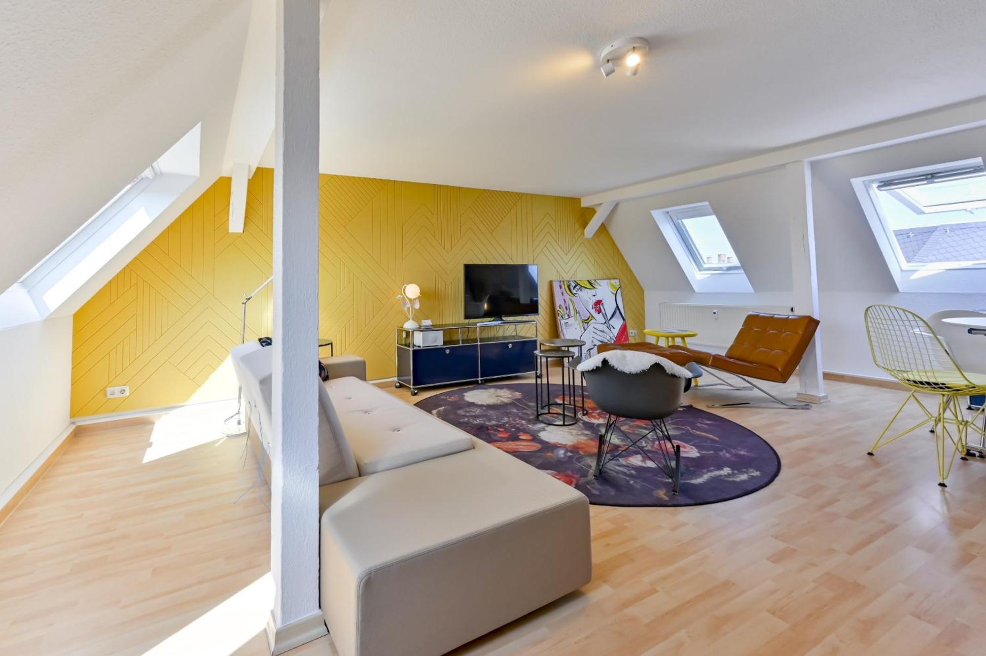 Premium Quartier Clara , Karl Und Fritz Auf Dem Kassberg Mit Eigenem Stellplatz Apartment Chemnitz Room photo